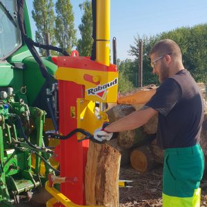Fendeuse de bûches Rabaud XYLO-SR 16 PH - 16 tonnes