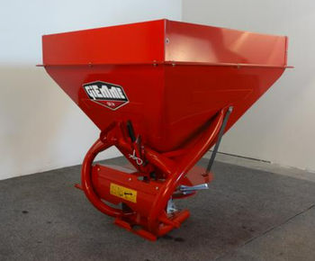 Épandeur d'engrais et sel Giemme 500 L - tracteur 25-75 ch – Image 4